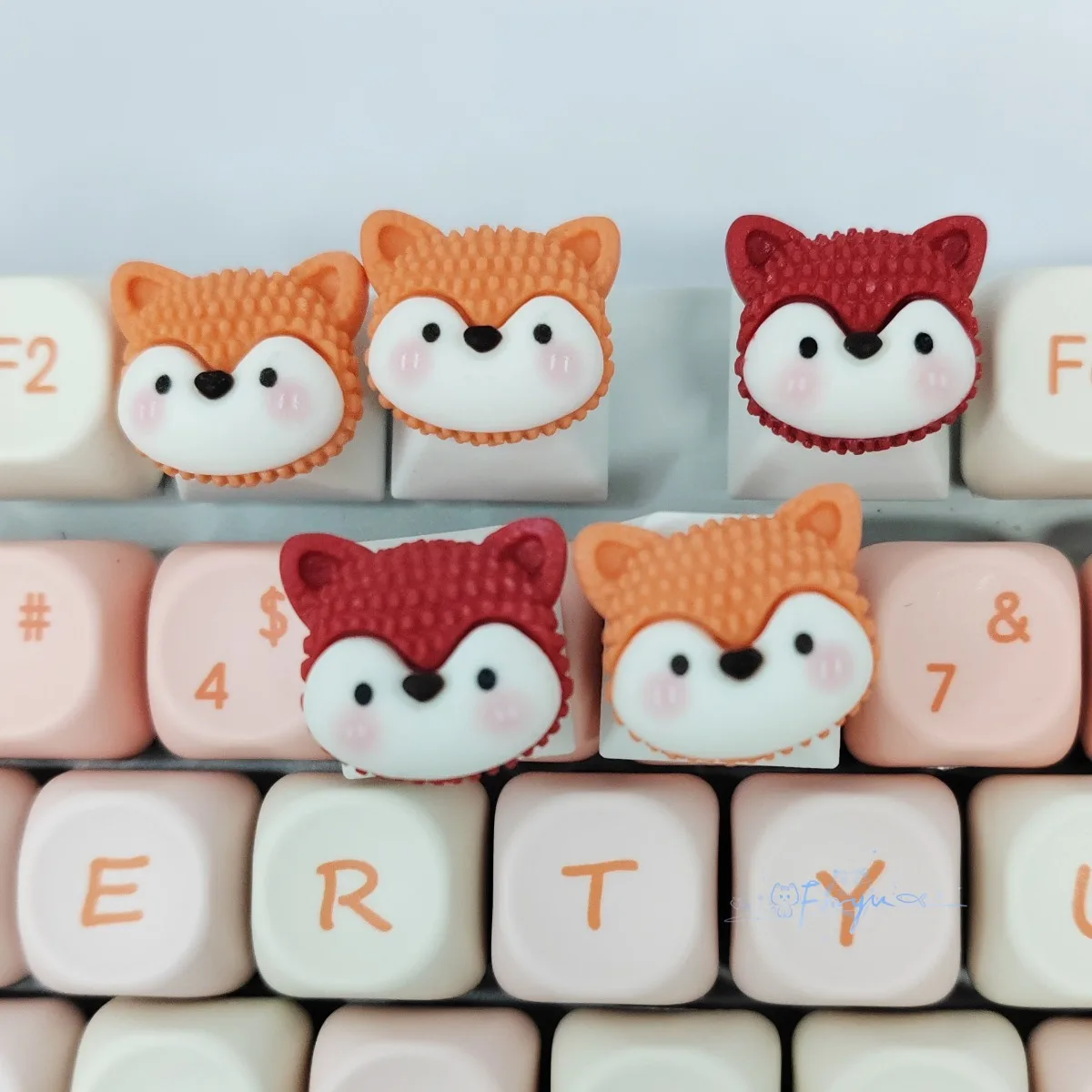 Fox Cartoon ESC Tastenkappen Tier Serie DIY Büro Spiel Tastenkappe Kreuzachse Mechanische Tastatur Tastenkappen Dekoration Zubehör