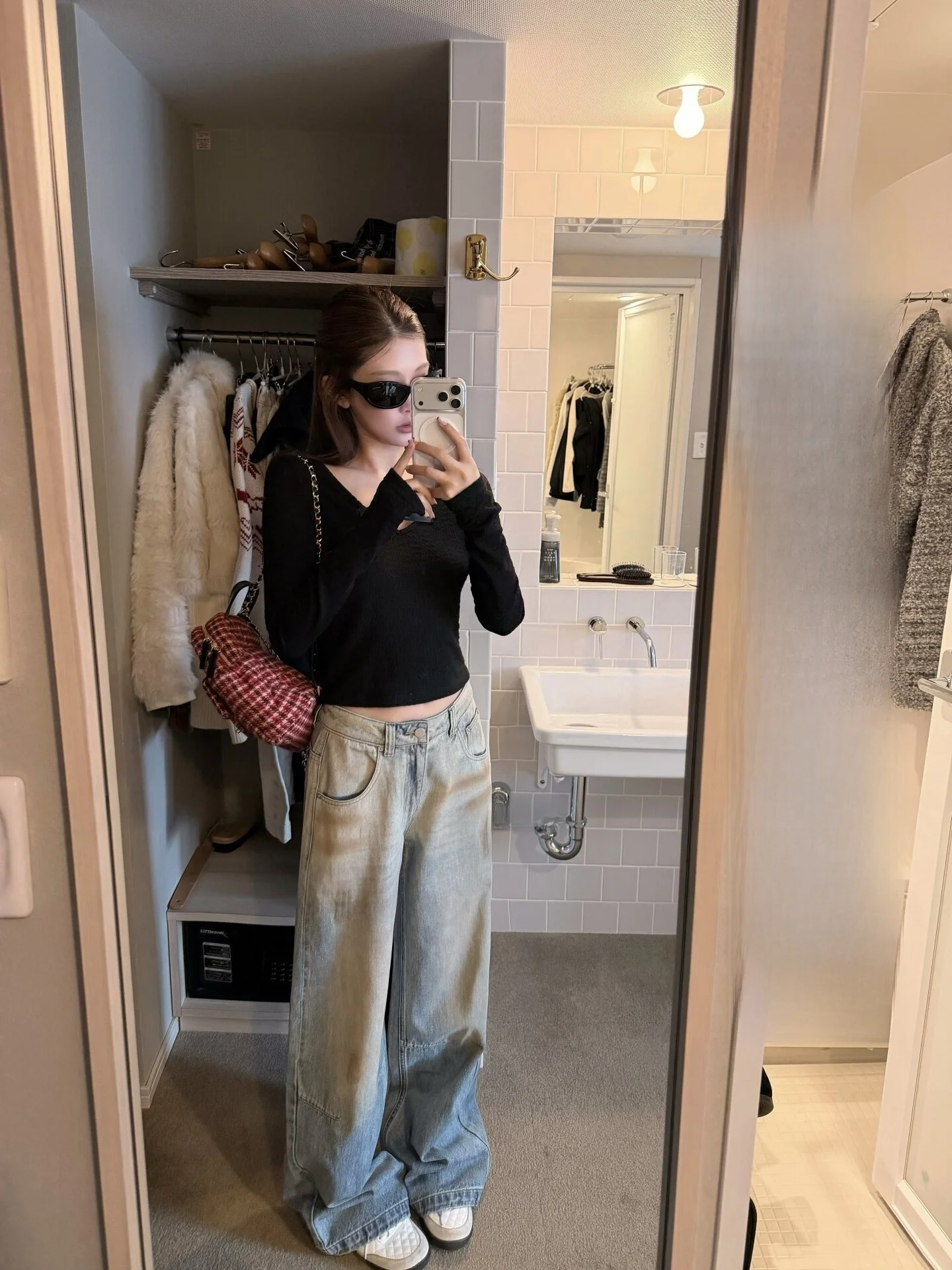 

American Style Tomato Hero Vintage Washed Hand-Painted Wide Leg Denim Jeans Women's Loose Fit Retro Style Natural Waist