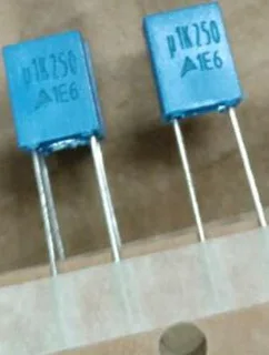 2019 hot sale 20PCS/50PCS 104 250V 0.1UF 100n 250V U1K250V Correction Square Capacitance EPCOS free shipping