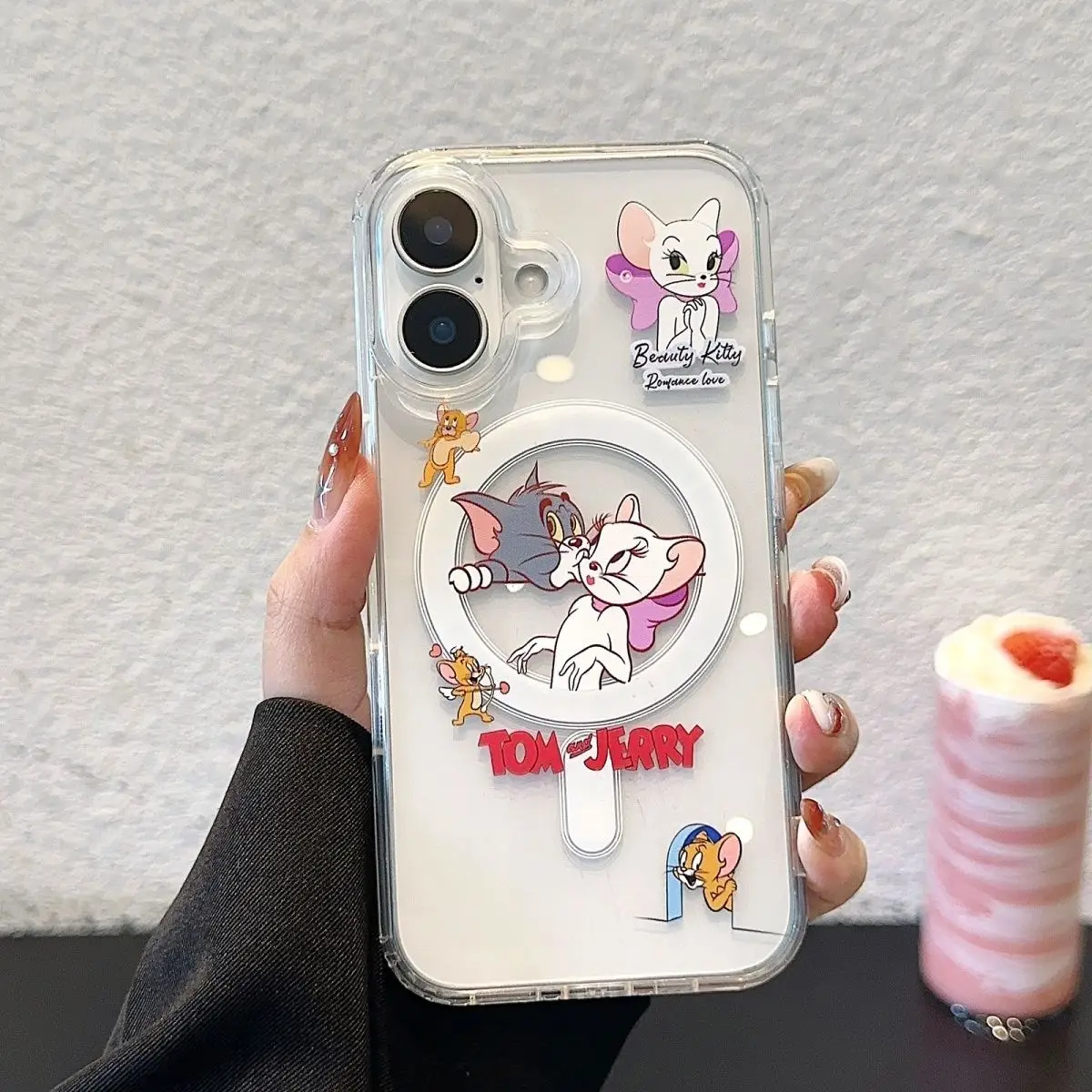 Tom And Jerry Kiss Cute Cartoon Phone Case For iPhone 16 15 14 13 12 11 Pro Max Plus MINI Y2K Magnetic Force Back Cover