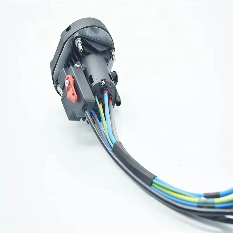 Picture 4: Type 2 16A 32A Charging Pile Electrical Female Socket Type 2 EV Connector Adpter Socket