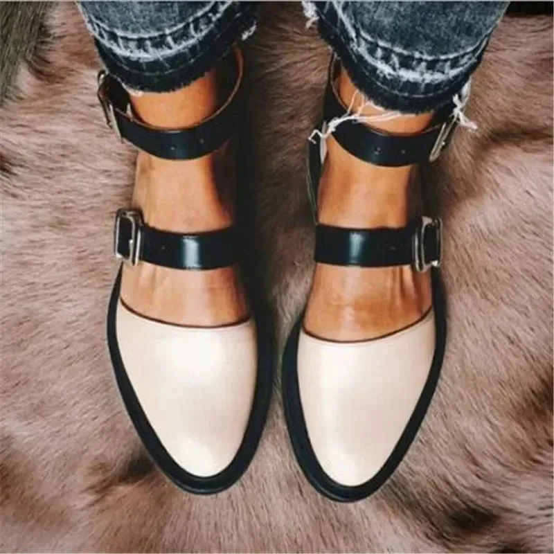 Damen Outdoor-Slipper 2026 Sommer Pantoffeln Damen Flip-Flops Strand-Sandalen Flache Schuhe Chanclas De Mujer Femme
