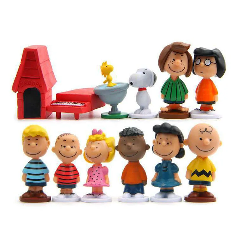 12PCS Japan Anime Peanuts Snoopy Charlie Sally Woodstock Mini Figure Model Toys Miniature Cake People Collection Props