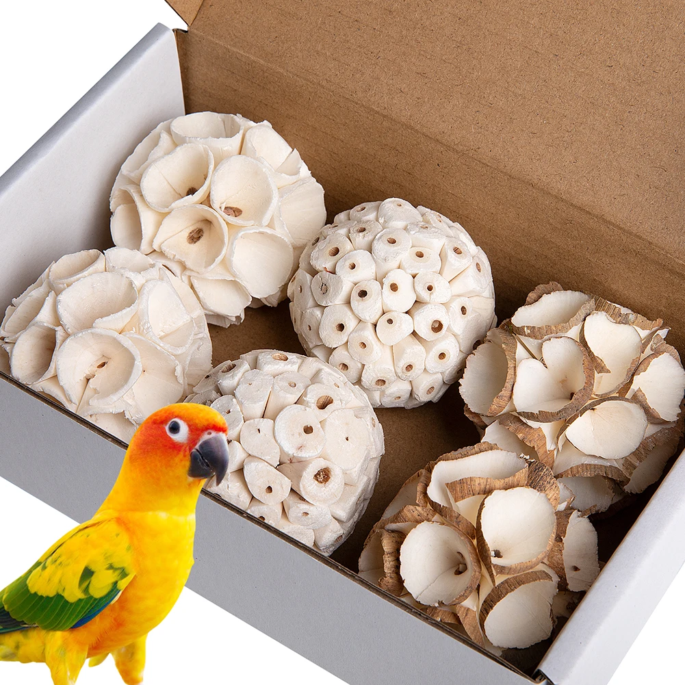 

6 Pcs Natural Bird Toys Chew Sola Balls Bird Foraging Toys Parrot Chew Toys Bird Teeth Grinding Shredding Foraging Toy (3 Style)