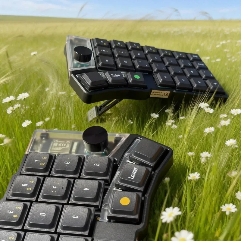 Cornix Split Keyboard with Tenting Leg Low Profile Hot Swap Wired Bluetooth CNC Corne Split Keyboard Kit Kailh Choc VIAL PreSale