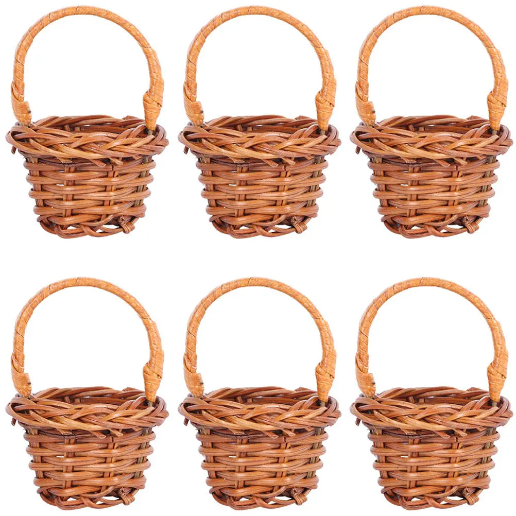 6Pcs Tiny Rattan Woven Mini Basket Sturdy Rustic Style Small Sundries Basket for Home Decor Mini Floral Holder Desktop Ornament