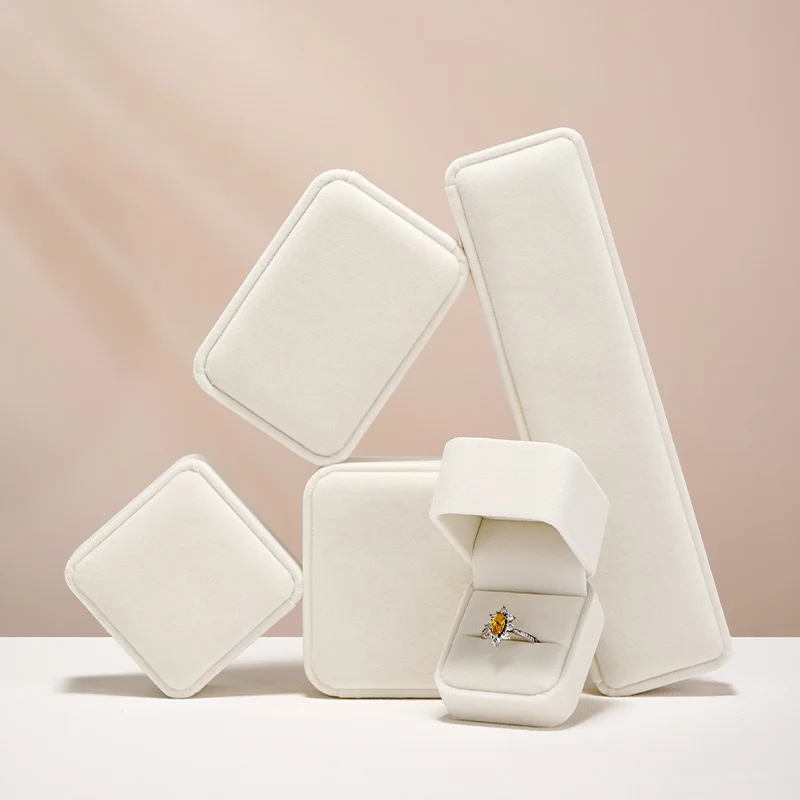 Thumbnail 4 - #17 Best Jewelry Gift Boxes to Buy In 2026