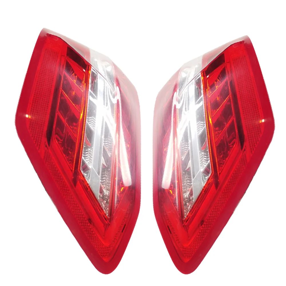 

Suitable for Mercedes Benz E200 E260 E300 W212 2009-2010 Tail Lamp A2129060558 A2129060658