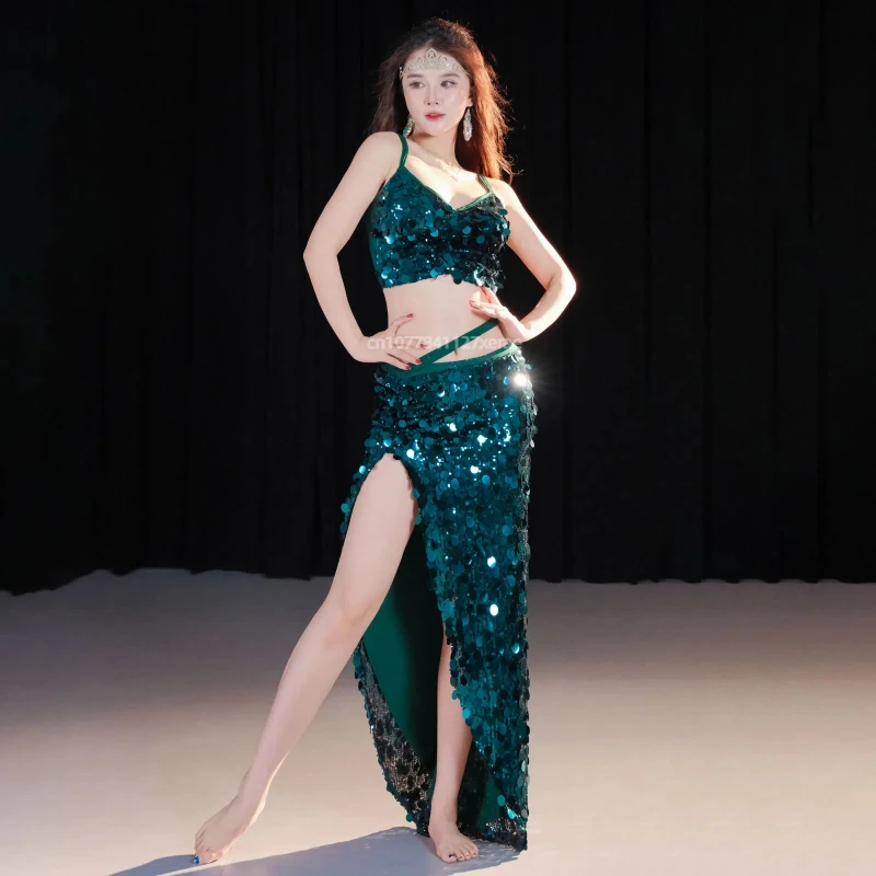 

Belly Dance Sequin Costume, Indian Dance Set, Female Group Performance Outfit, Sleeveless Top, Slit Skirt with Safety Pants