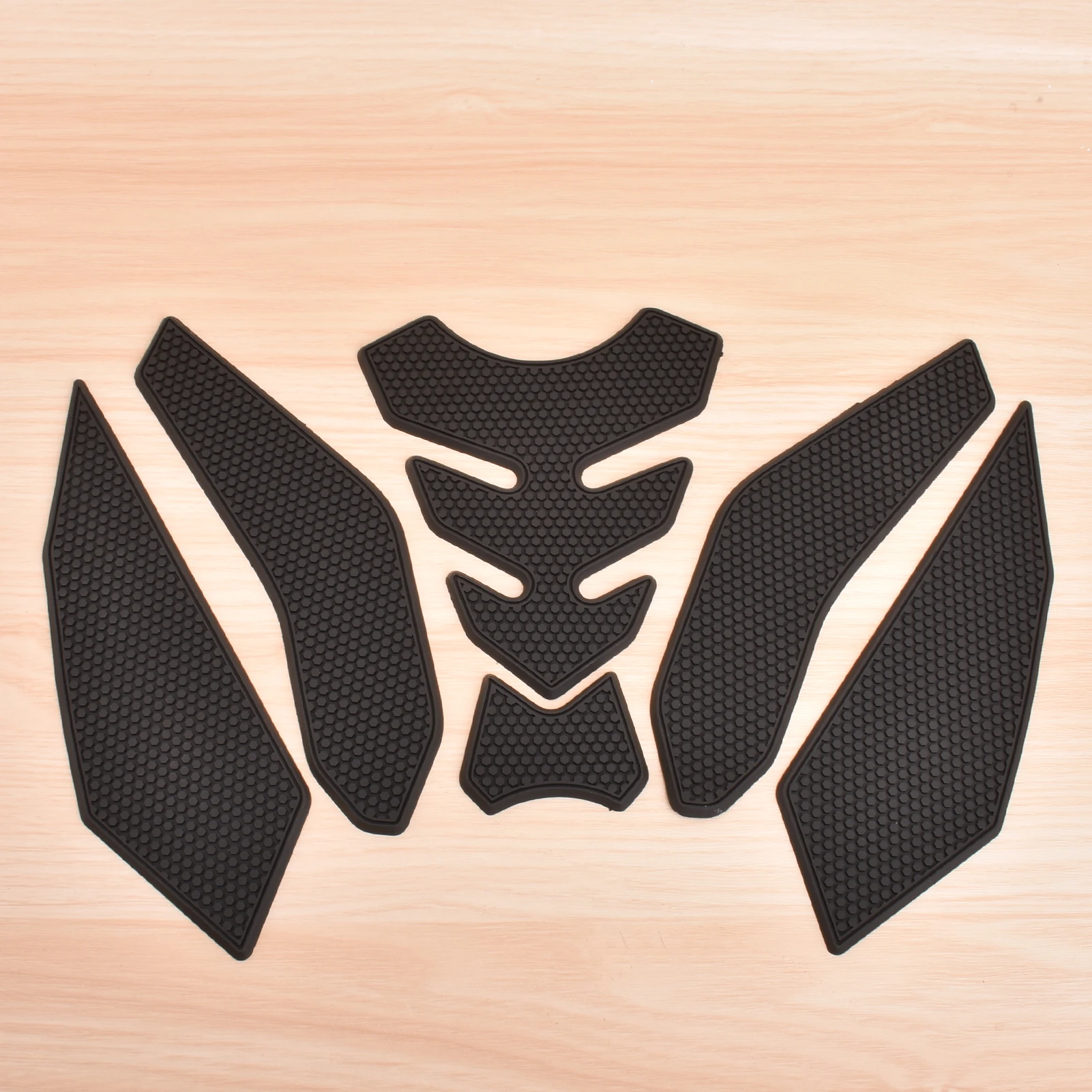 

Для GSX-S750 накладка на бак, защитная крышка для масла, газа, топлива, наклейка для Suzuki GSX-S750 2017-2023, устойчивые к царапинам наклейки, аксессуар