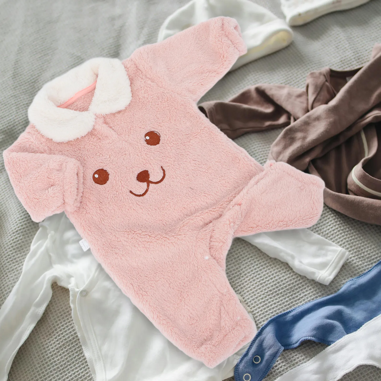 Thick Baby Long Sleeve Romper Infant Autumn Winter Feet Cover Jumpsuit Newborn Warm Clothes Cozy Baby Winter Suit