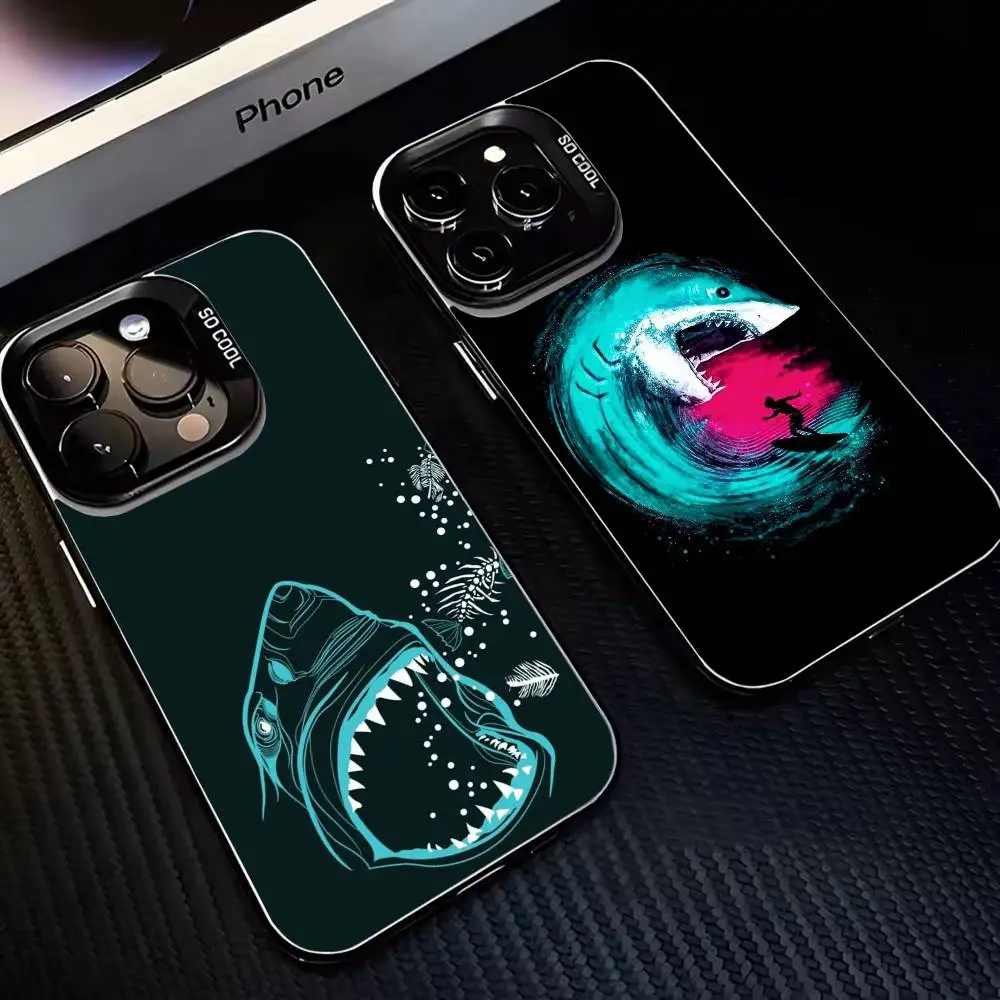 

S-S-SHARKS Fashion Phone Case For iPhone 16,15,14,13,12,11,Mini,Pro,MAX Black Matte Shockproof Cover
