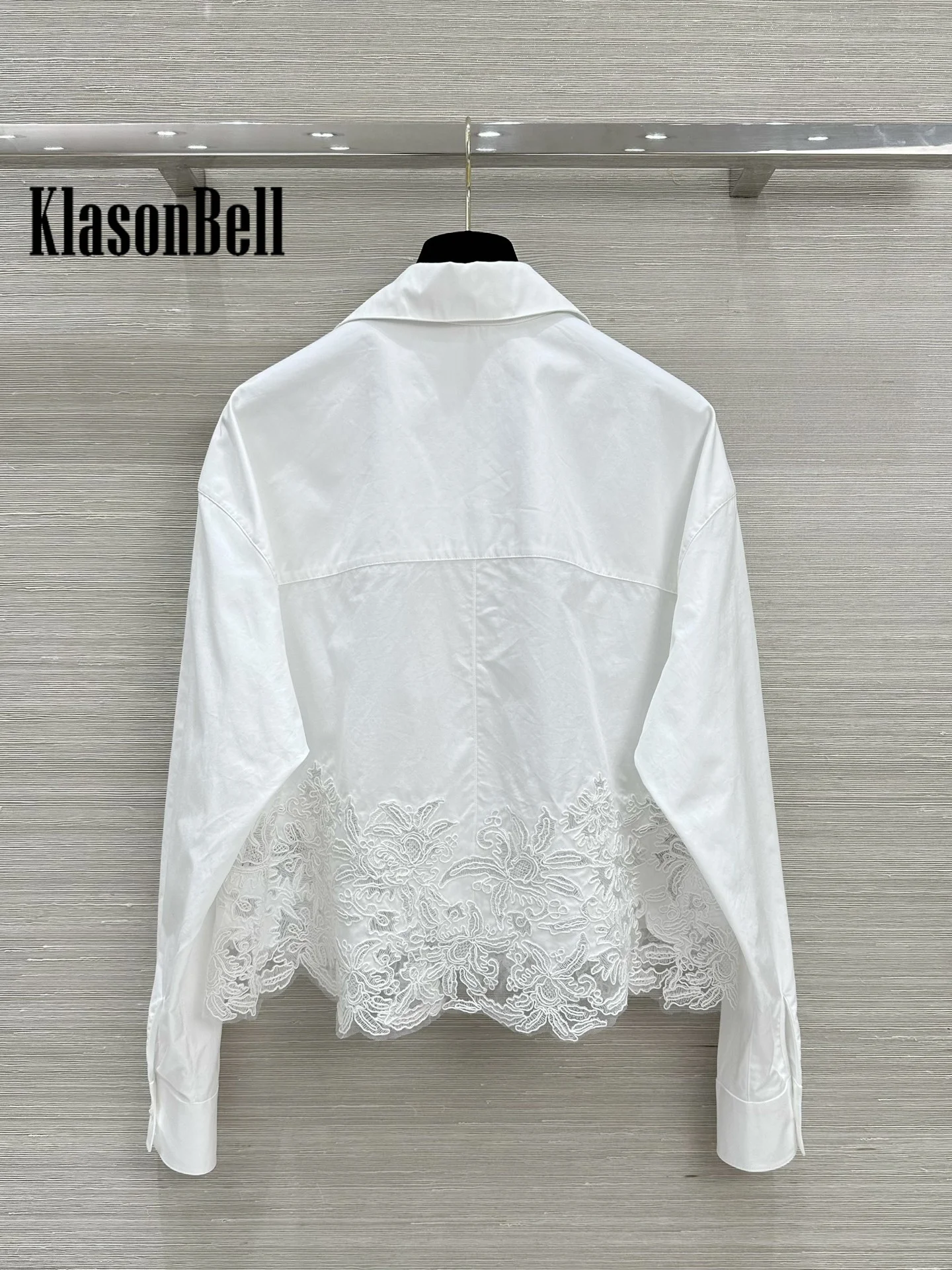 7.24 KlasonBell Lace Embroidery Spliced Hem Short Blouse Women Classic Turn-down Collar Loose Shirt