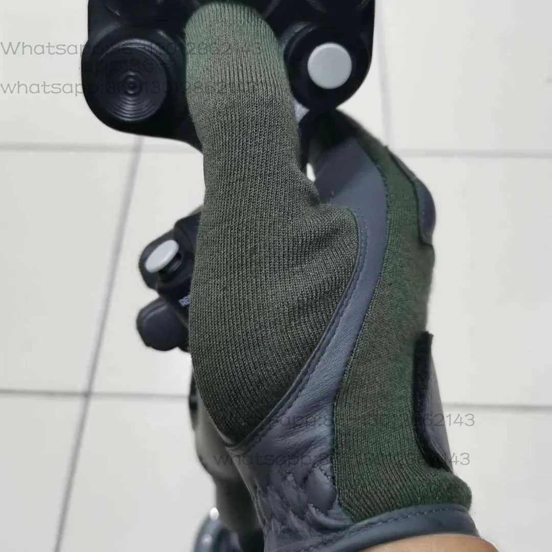 version-of-the-little-green-claw-three-finger-touchscreen-flight-tactical-gloves-made-of-flame-retardant-fabric-and-sheepskin