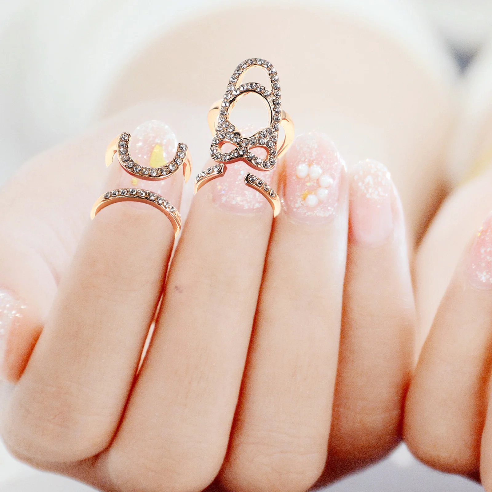 

4Pcs Unique Geometric Nail Art Rings Comfortable Fit for Different Finger Sizes Decorative Manicure Jewelry Fingernail Rings