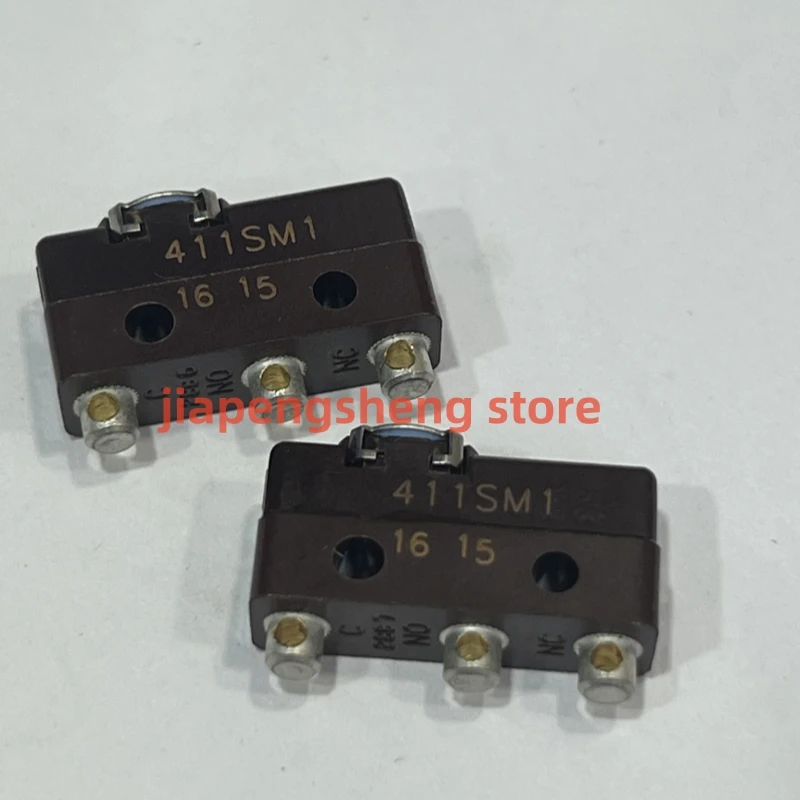 1PCS Brand-New 111S…