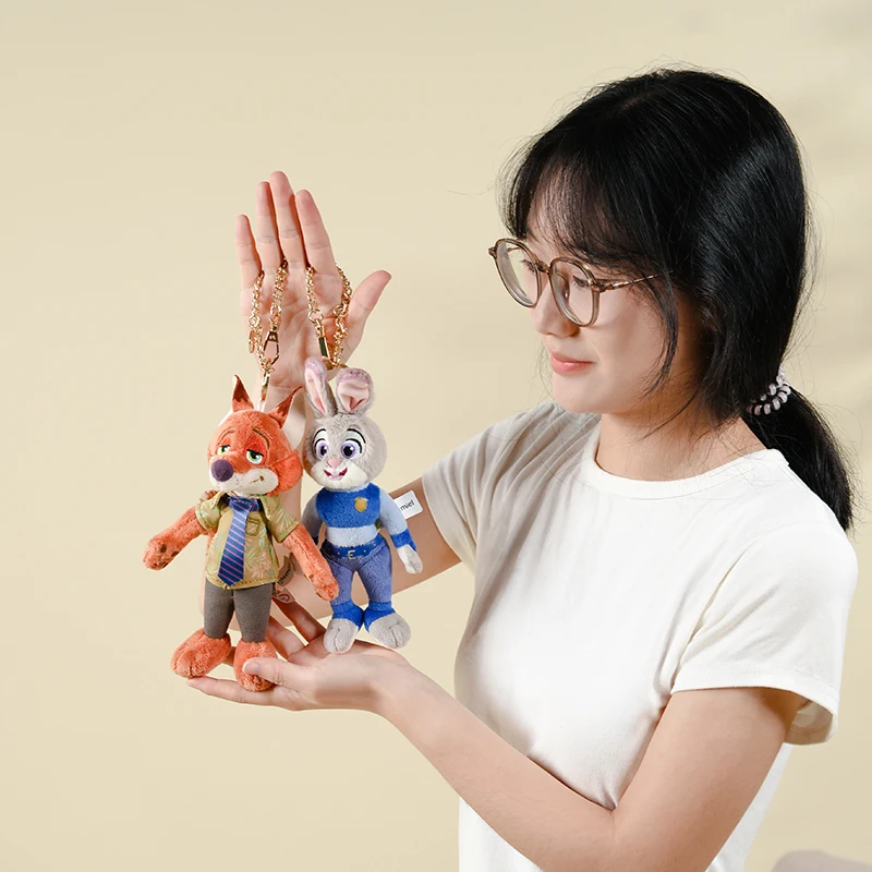 

17cm Disney Zootopia Judy Nick Backpack pendant, birthday gift, doll, keychain decoration,