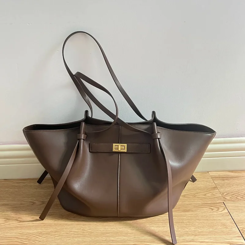 

Luxury Wing Tote Bag Women With Gold Buckle Design Brand Handbag Knot Decoration Large Capacity Elegant Shoulder Bag Shoppingbag