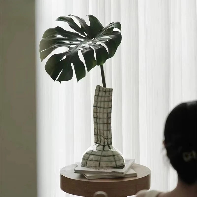 Handmade Elegant Ceramic Flower Vase Nordic Style Home Art Deco Wedding Console Flower Vase For Home