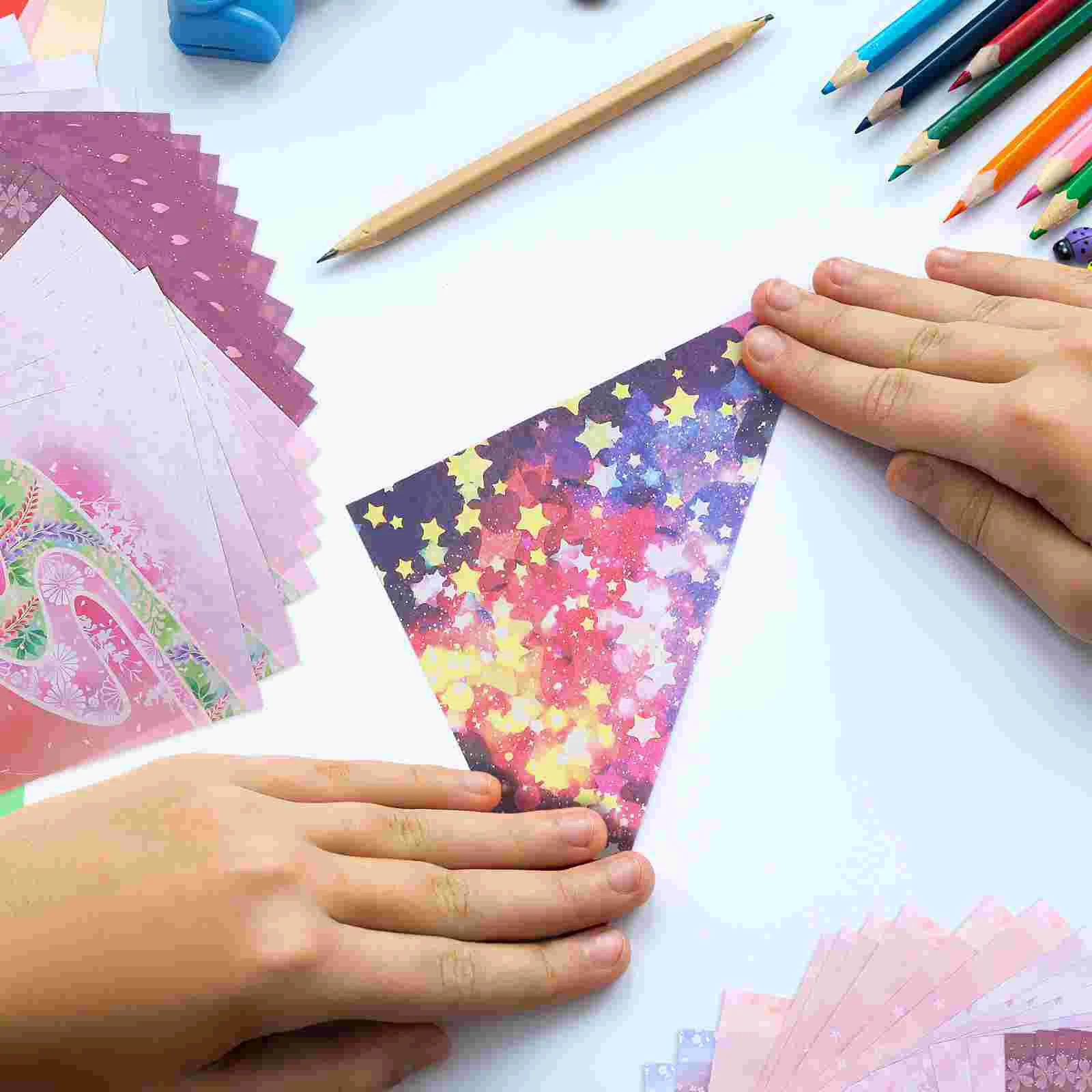 50 แผ่นกระดาษ Origami Square Pastel สําหรับงานฝีมือที่มีสีสัน Constellation Papers เด็กการ์ดเด็กชุด