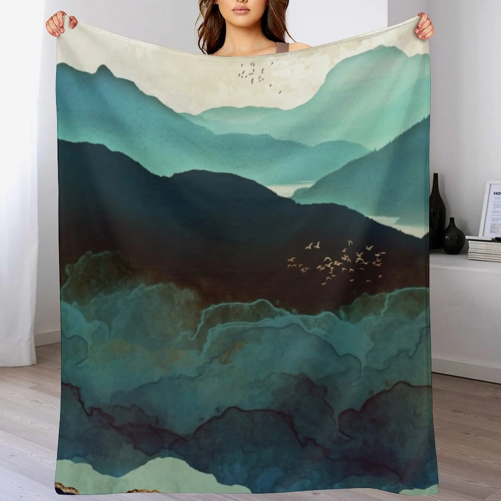 

Indigo Mountains Throw Blanket Soft Warm Blanket Gift for Men Women Adults