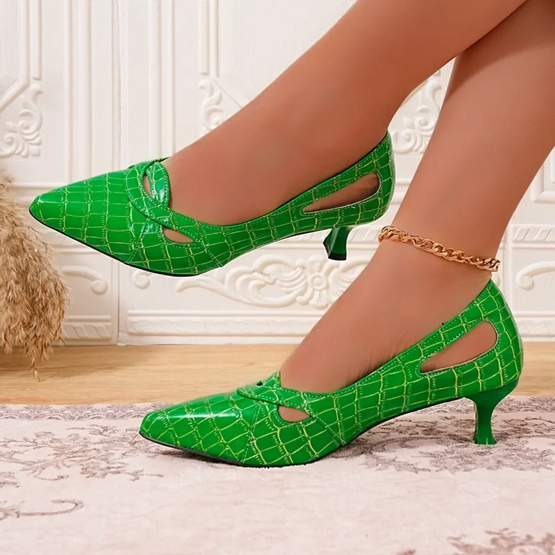 

Spring and Autumn Sexy Hollow-out Stiletto Shoes Pointed Toe Embossed Shallow Mouth Single