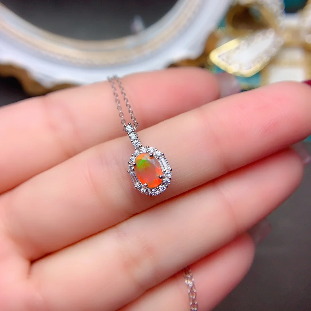 925 Sterling Silver Ladies Fire opal Gemstone Free Shipping Pendant Ladies Christmas Gemstone Necklace Luxury Free Shipping