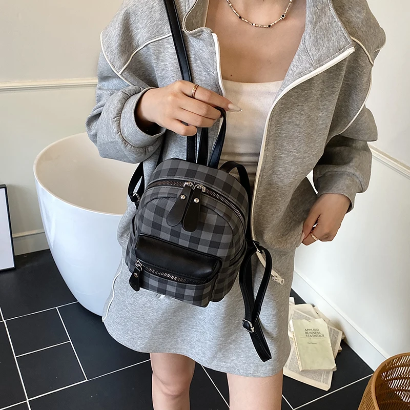 

Women Leather Fashion Luxury Classic Designer Crossbody Tote Shoulder Bag Elegant Handbag For Everyday Chic Dressing