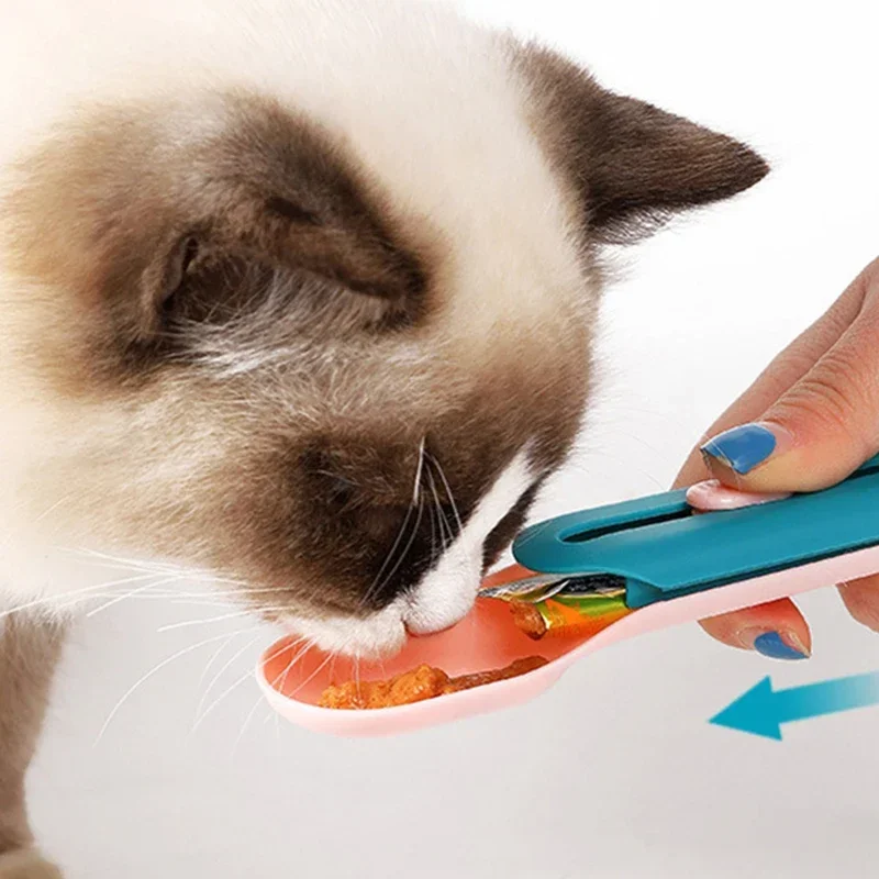 Pet Feed Spoon Food Scoop Cat Treat Bars Squeezer Cereal Dispenser Puppy Kitten Snack Liquid Food Scoop Kitty Treat Accessories