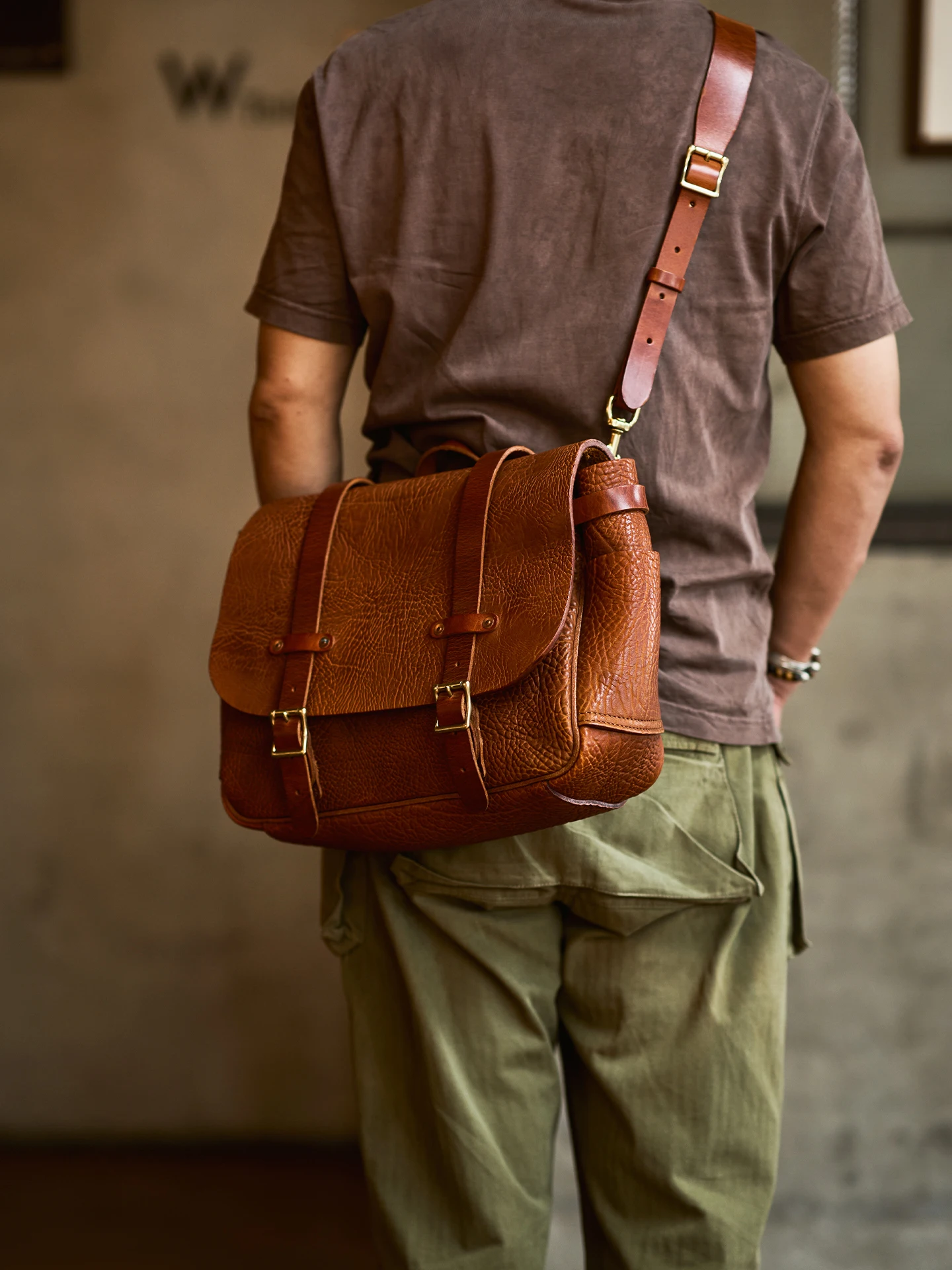 fashion designer luxury high-quality genuine leather men's briefcase business vintage handmade real cow leather messenger bag
