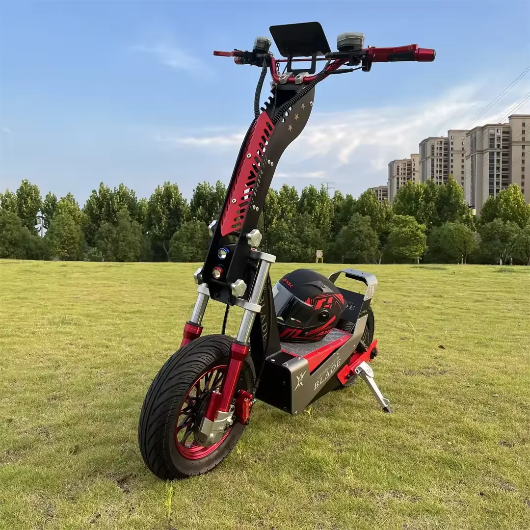 Adult Tubeless Tires Selling E 15000W 80-140kmh Scooter