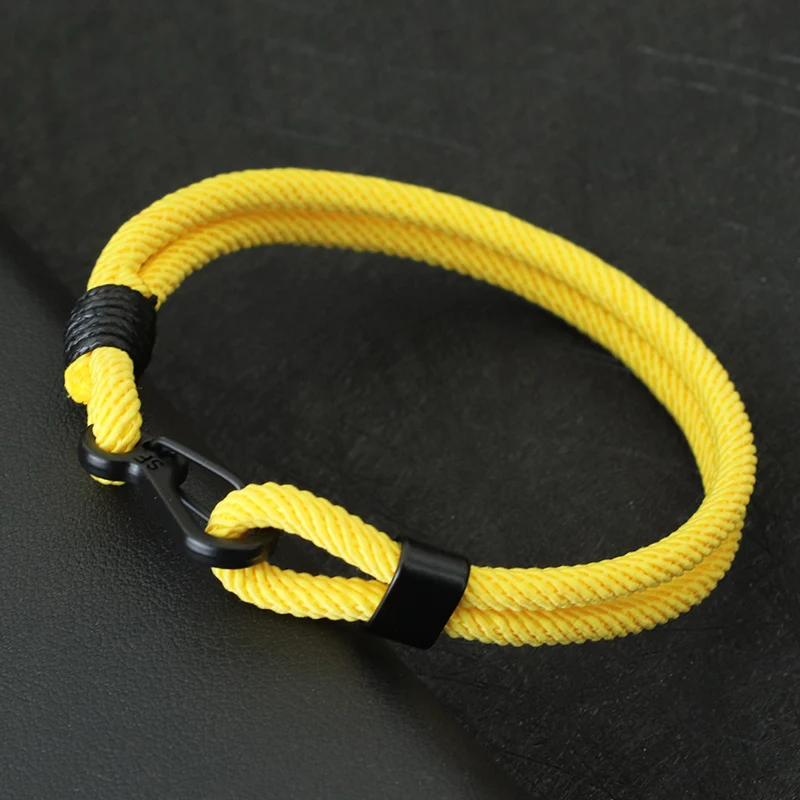 New Fashion Men Bracelet Rope Handmade Mountaineering Buckle Macrame Braclet Homme Gift For Him Pulseira Corda Masculina