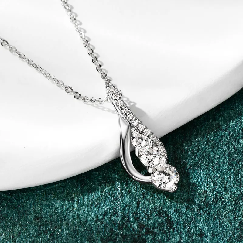 IOGOU 5mm&4mm&3mm Round D Moissanite Infinity Pendant Necklace for Women Silver 925 Trend Fashion Wedding Engagement Jewelry