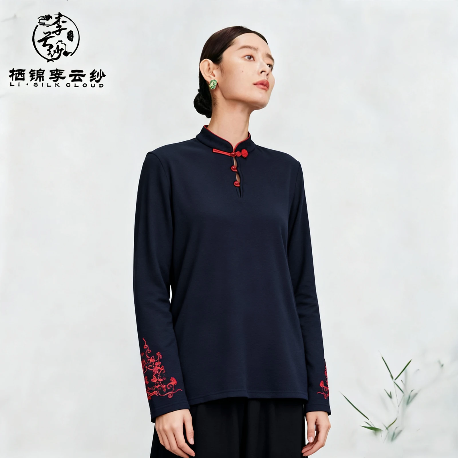 

LI SILK CLOUD xiangyunsha Long Sleeve Top，Classic Knot Buttons Oriental ，Timeless Guangdong Black Pearl Guangdong Gauze