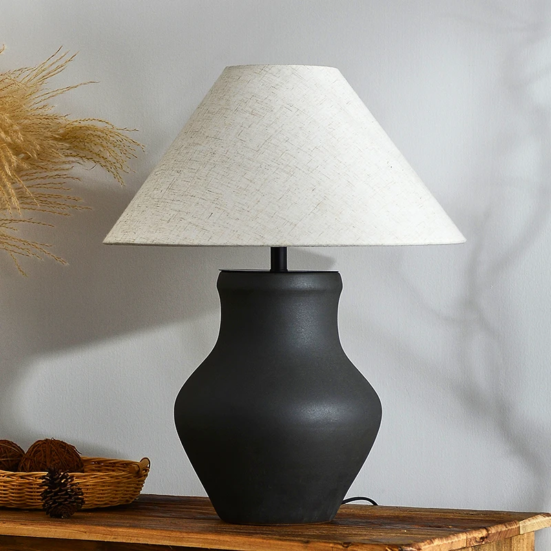 Vintage desk lamp bedroom wabi wind living room bed and breakfast art designer Japanese ceramic fabric bedside lamp
