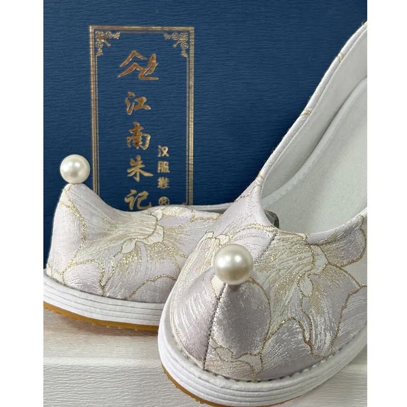 Hanfu Shoes Women's Ming Dynasty Chinese Style Embroidered Shoes Cloth Shoes Traditional Old Beijing Craftsmanship