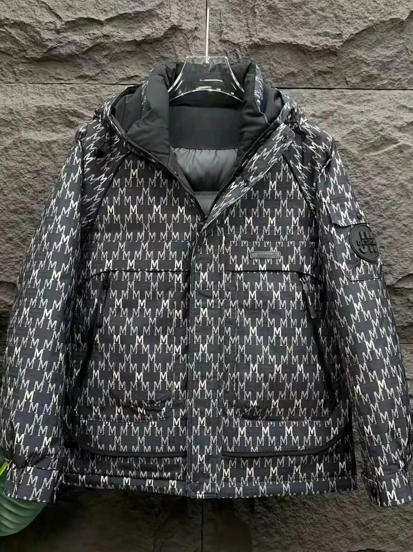 

Мужская теплая хлопковая куртка с капюшоном, осенне-зимняя новинка, легкая, класса люкс, приталенного кроя, с декоративными пуговицами