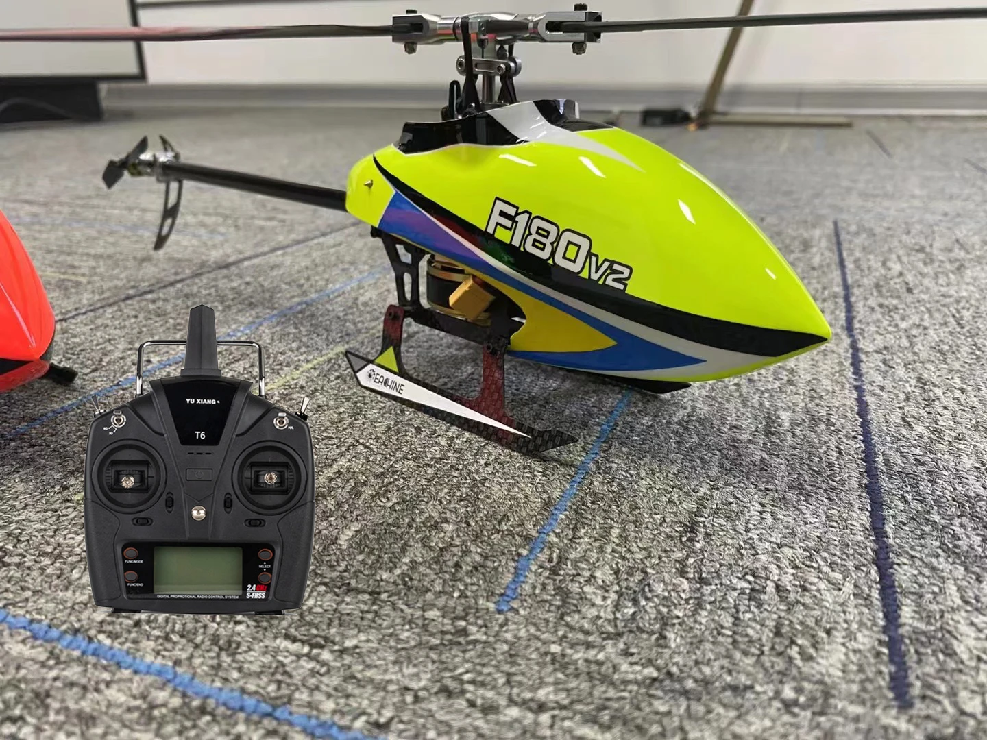 YUXIANG F180 V2 6CH 3D 6G System Dual Brushless Direct Drive Motor Aileronless RC Helicopter RTF BNF VS F180