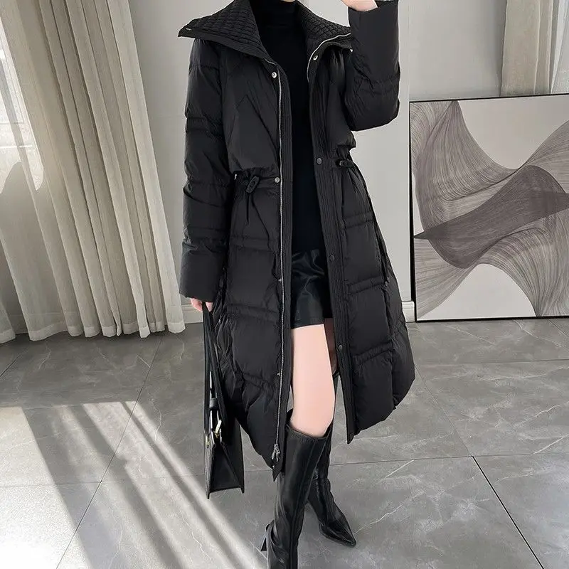 High end solid color down jacket women's new winter style waist cinching and slimming white duck down long style jacket