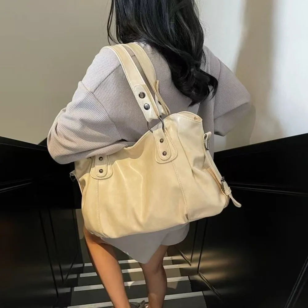 

Casual Large Capacity Shoulder Bag Soft Solid Color Crossbody Bag Multifunctional PU Leather Handbag Women