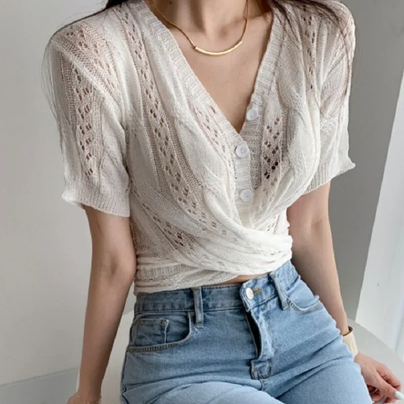 

Pop Summer Female Tees 2021 Korean Casual Cardigans Tops Chic V-neck Twisted Waist Cutout Short-sleeved Knitted Sweater T-shirts