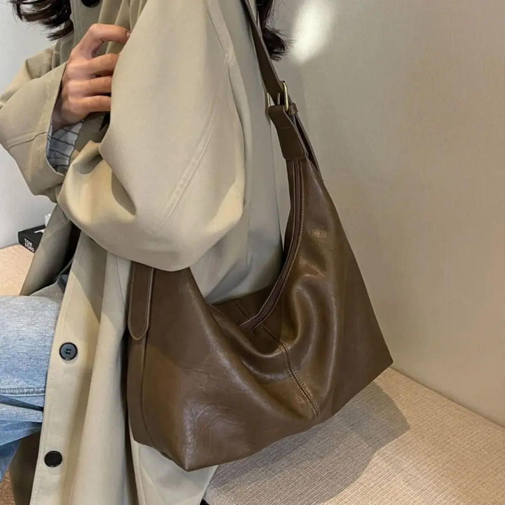 

Casual Korean Style Retro PU Tote Bag Solid Color PU Leather Large Capacity Handbag Tote Bag Large Capacity Underarm Packs Girls