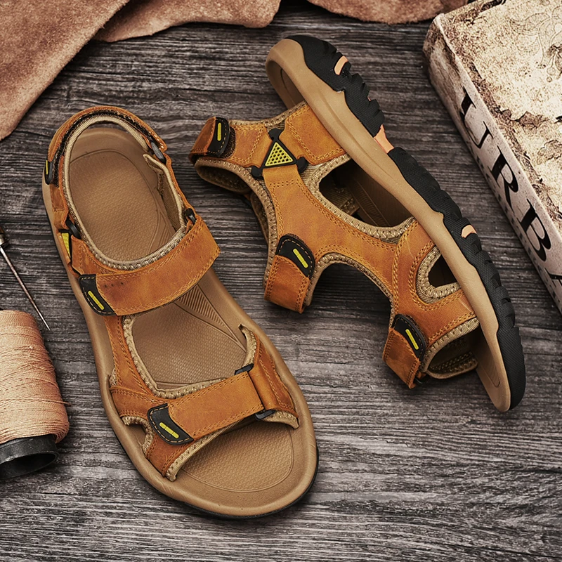 

Summer Hot Selling Men's Cowhide Sandals Thick Sole Outdoor Mountaineering Shoes Hollow Cool Men's Camping Shoes Anti Slip Brown