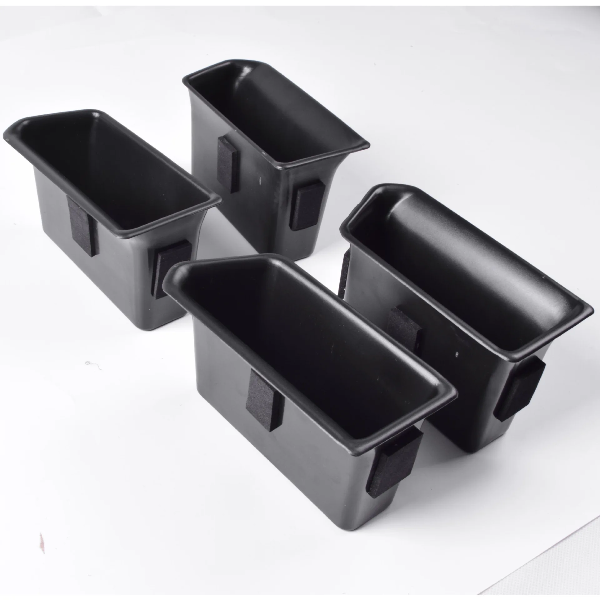 Suitable for Volkswagen Touareg front and rear door box Atlas car door box storage phone storage box