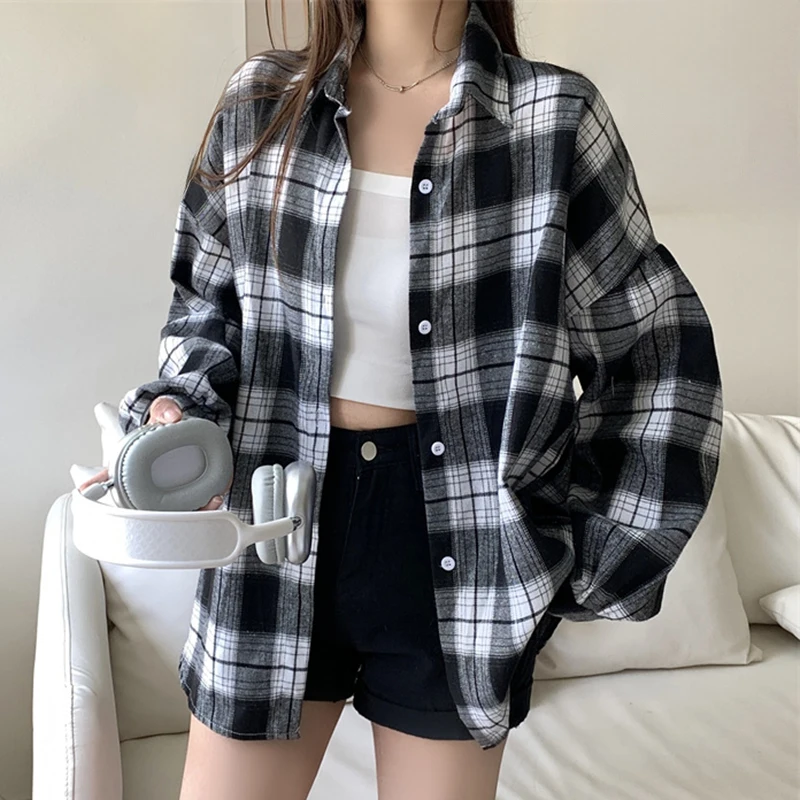 Camicia in flanella nera da donna Camicia scozzese scozzese abbottonata con colletto a maniche lunghe Giacca da adolescente casual per tutti i giorni