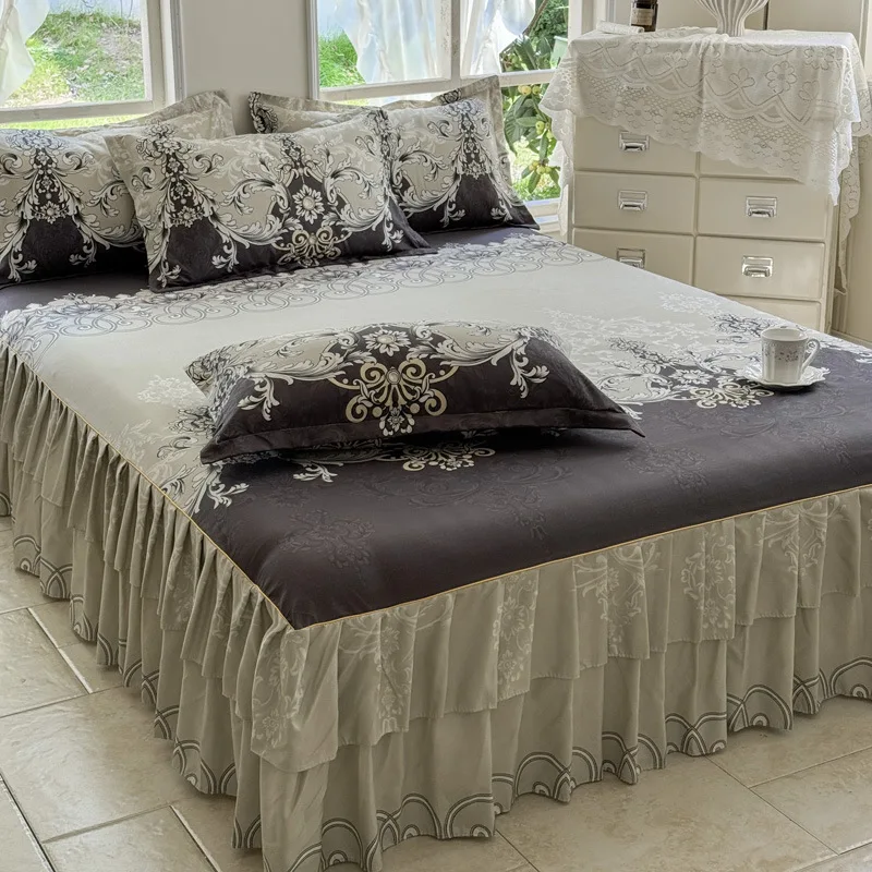 1 set of brushed cotton bedspread sandwiched bilateral bed skirt printed pillowcase four-season bedspread three-piece set