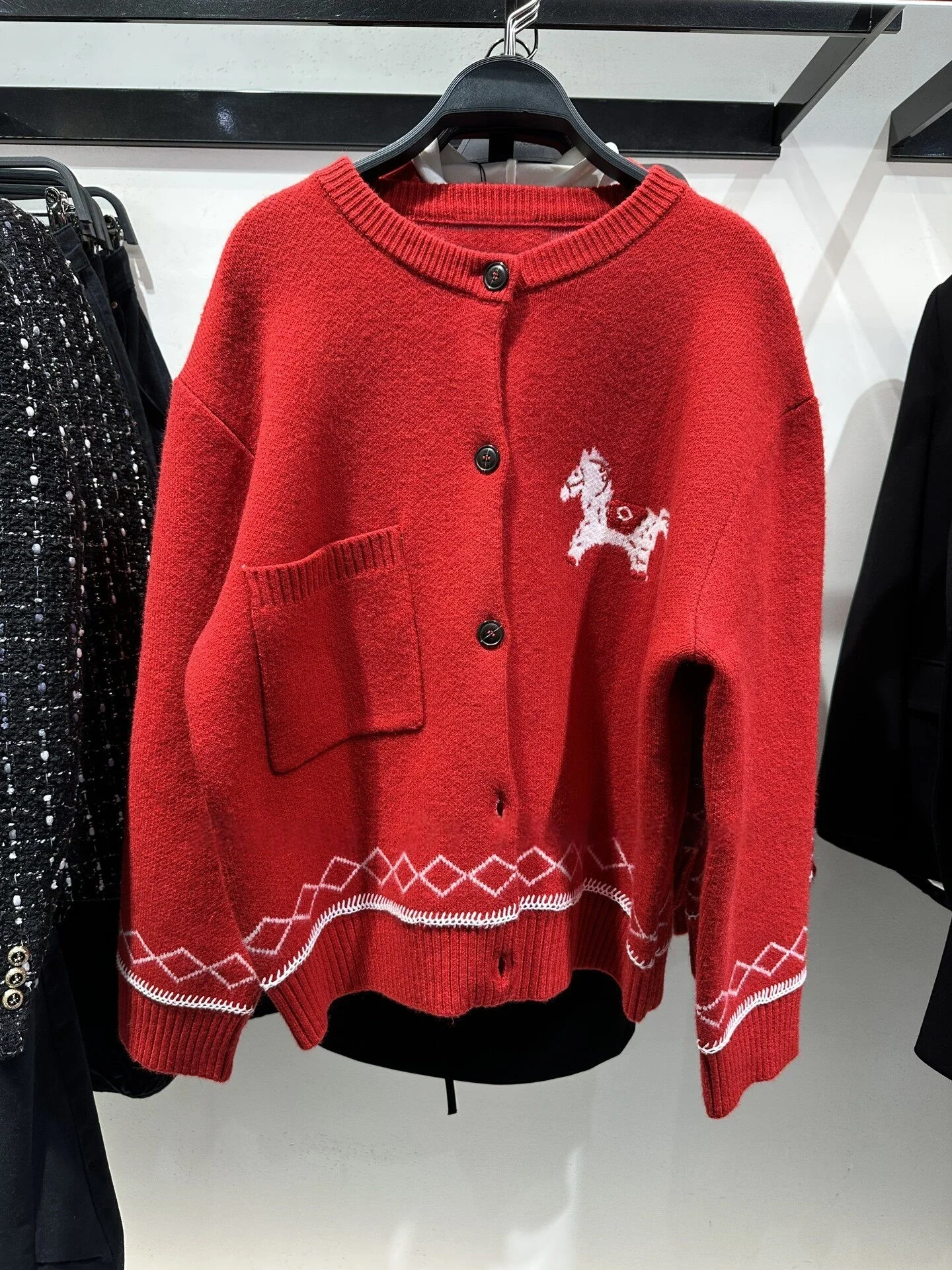 

2026 new women's clothing sweet temperament loose round neck long sleeved pony pattern ribbed knitted cardigan jacket