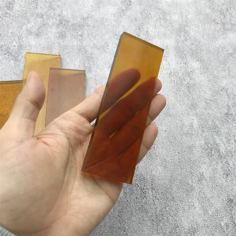 1 Piece High Temperature Resistant PEI Plastic Sheet Polyetherimide PEI Plate CNC Machining Amber Resin Sheet