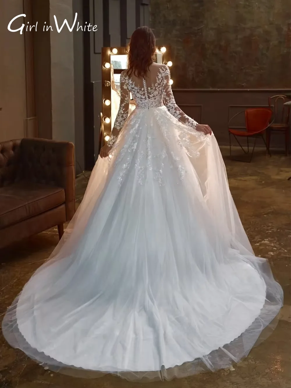 Luxuriöse A-Linie funkelnde Vestidos De Novia Sheer O-Ausschnitt mit langen Ärmeln Spitze Brautkleider Applikationen Vestido De Noiva 2024