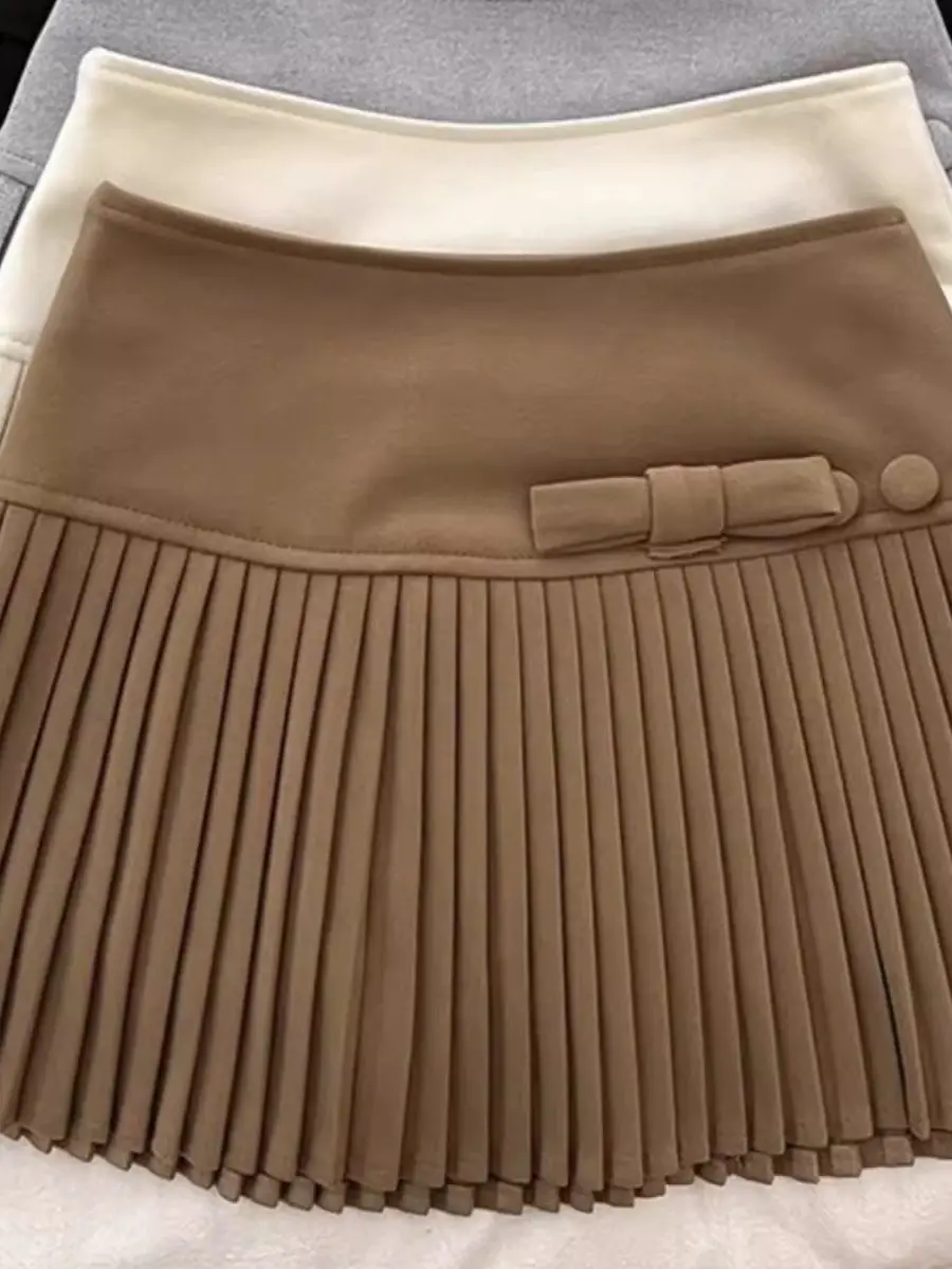 Women's Khaki A-line Mini Skirt Vintage Preppy Style Pleated Skirt Harajuku Korean Style Y2k Skirt 2000s Clothes Spring Summer